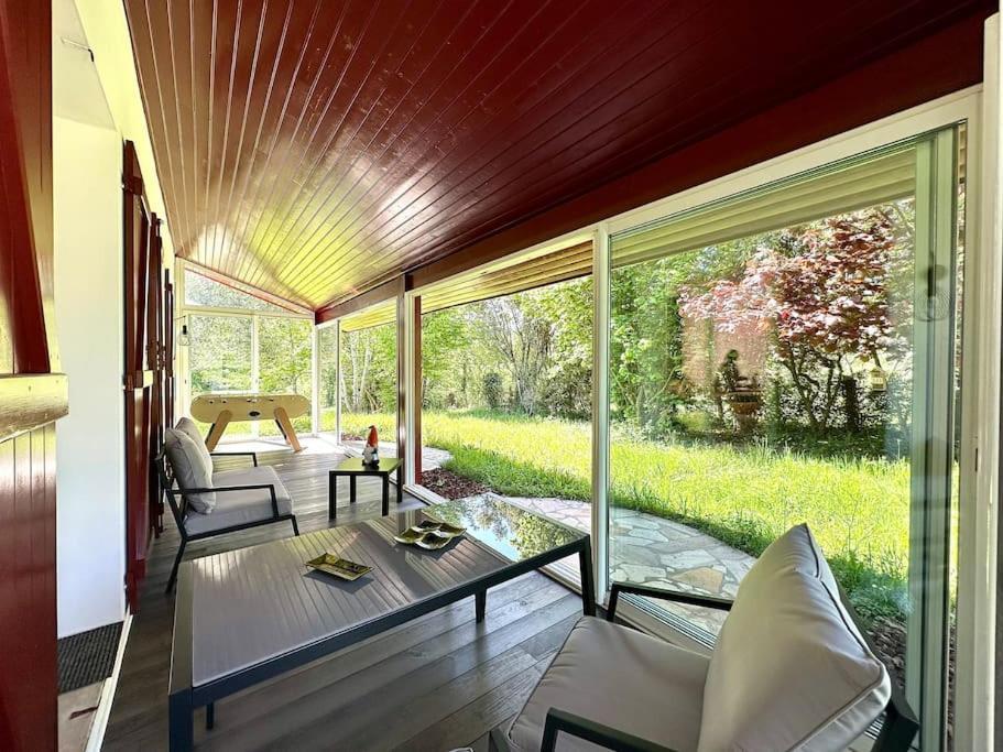 Holiday home Maison Avec Piscine *